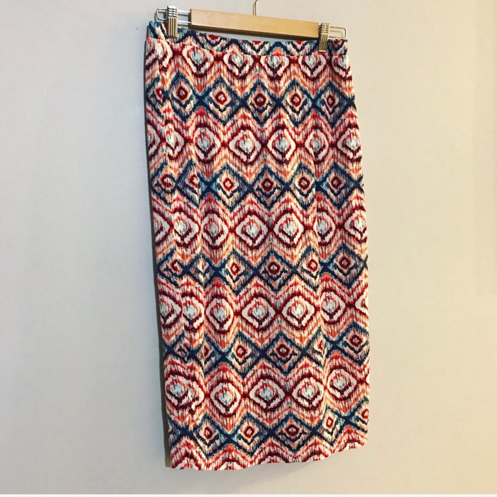 Matty M Patterned Skirt Size Medium